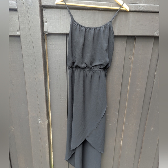 The limited black high low dress -  size xs BNWOT Like New - Picture 1 of 4